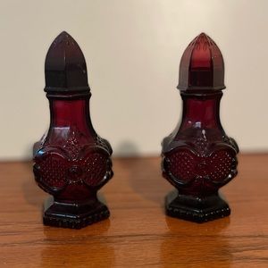 Avon Vintage Cape Cod Salt and Pepper Shakers
